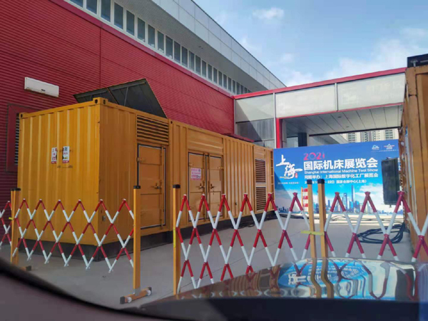 爱民出租发电机-柴油发电机和汽油发电机哪个更好一些？
