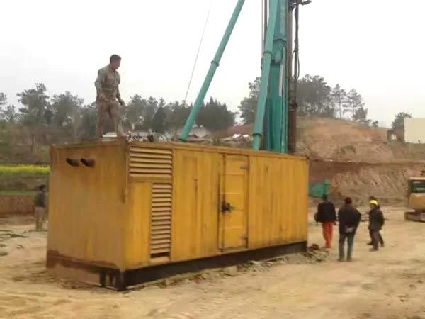 爱民如何判断水冷式机油散热器密封件是否需要更换？